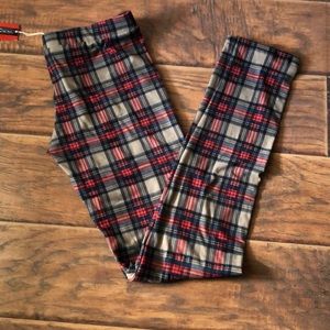 Plaid Leggings (super soft)